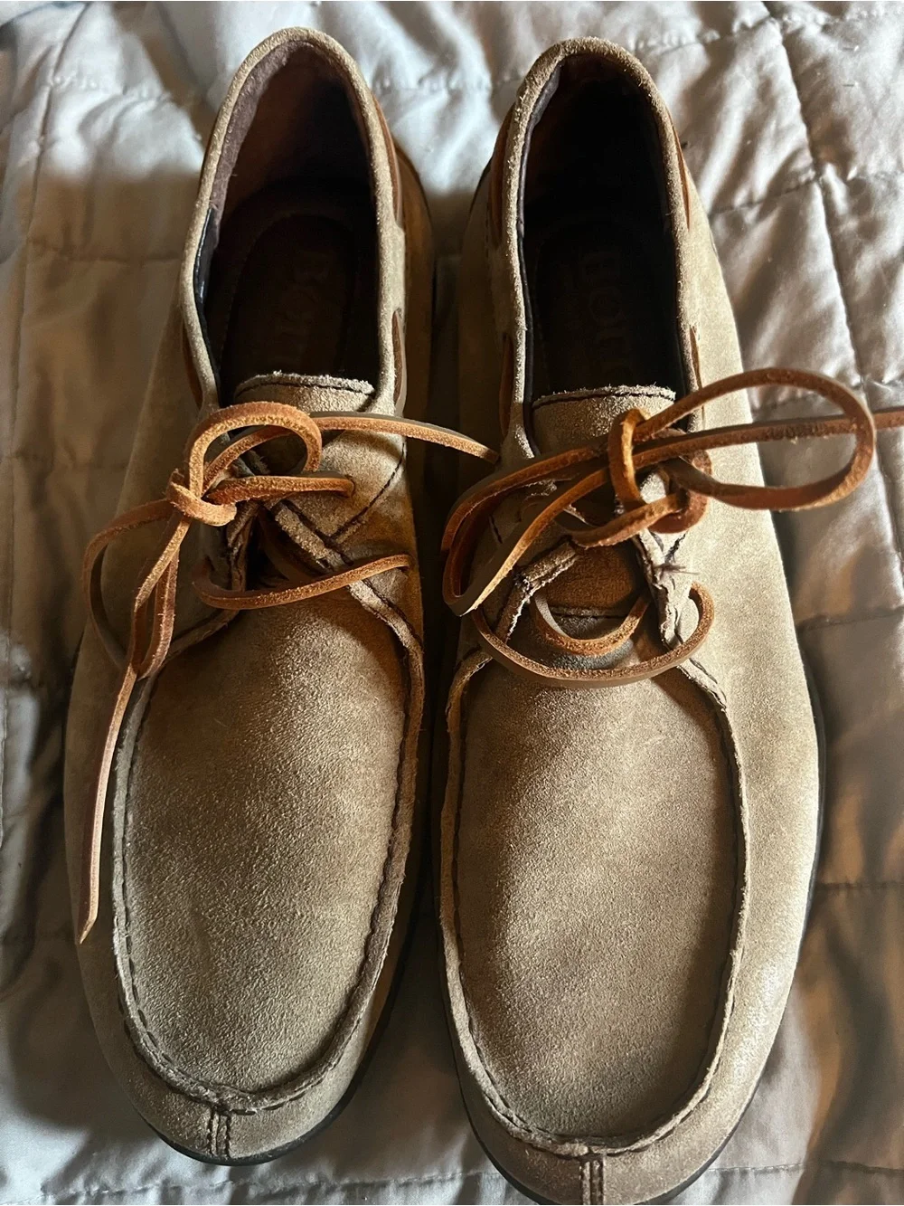 Børn Men’s Taupe Suede Moc Toe Lace-Up Shoes Size 10M